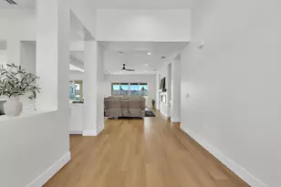 3100 Saffron Ln, Roseville, CA 95747 - Photo 13