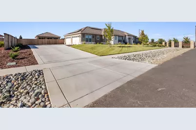 3100 Saffron Lane, Roseville, CA 95747 - Photo 3