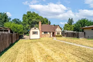 366 J St, Lincoln, CA 95648 - Photo 3