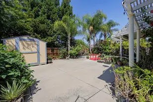 9560 Fox Flower Ct, Elk Grove, CA 95758 - Photo 31