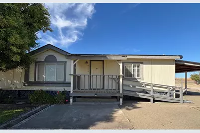 8176 Azusa Avenue, Dos Palos, CA 93620 - Photo 1