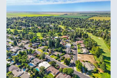 26894 Middle Golf Drive, El Macero, CA 95618 - Photo 19