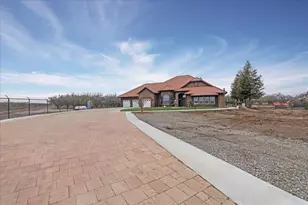 10525 State Hwy 33, Patterson, CA 95363 - Photo 9