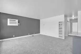 5849 67th St, Sacramento, CA 95824 - Photo 5