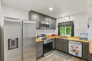 3056 Kinglet Way, Antelope, CA 95843 - Photo 11