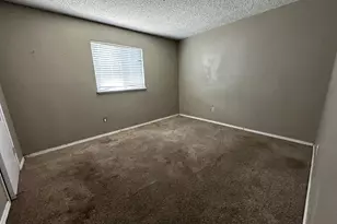 5009 Estates Dr, Modesto, CA 95357 - Photo 17