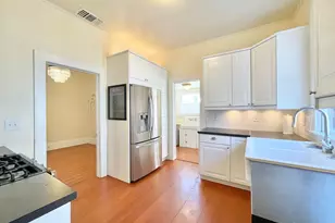 1510 19th St, Sacramento, CA 95811 - Photo 7