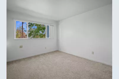 1519 Hood Road #F, Sacramento, CA 95825 - Photo 17