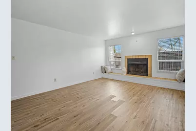 1519 Hood Road #F, Sacramento, CA 95825 - Photo 9