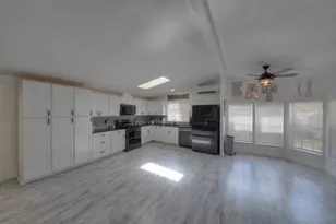 17045 Table Mountain, Jamestown, CA 95327 - Photo 11