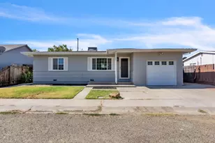 910 Harris St, Marysville, CA 95901 - Photo 1