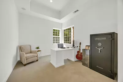 5528 Sur Mer Drive, El Dorado Hills, CA 95762 - Photo 17