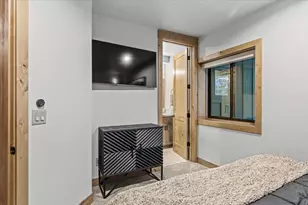 2366 Highlands Dr, South Lake Tahoe, CA 96150 - Photo 47