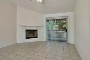 4840 Dover Ln, Sacramento, CA 95842 - Photo 9
