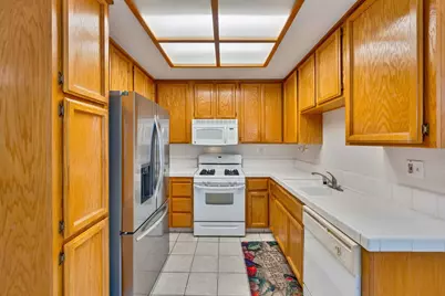 4840 Dover Lane #406, Sacramento, CA 95842 - Photo 9