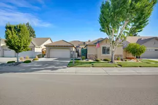 183 Haller Ct, Ripon, CA 95366 - Photo 1
