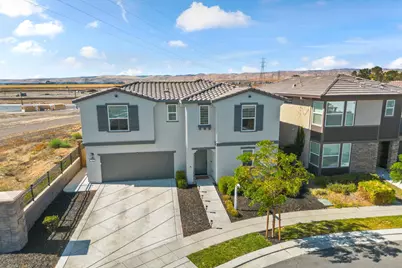 300 E Natasha Avenue, Mountain House, CA 95391 - Photo 1