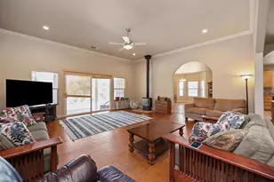 9300 Buckeye Ln, Mokelumne Hill, CA 95245 - Photo 15