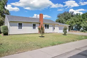 1605 W Mendocino Ave, Stockton, CA 95204 - Photo 3