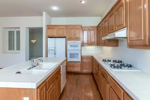 8853 Wine Valley Cir, San Jose, CA 95135 - Photo 9