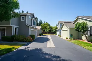 6348 Laguna Mirage Ln, Elk Grove, CA 95758 - Photo 29