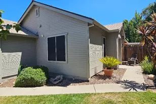 6348 Laguna Mirage Ln, Elk Grove, CA 95758 - Photo 1