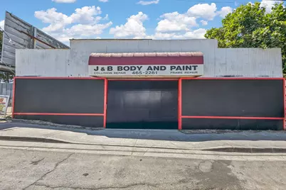 2200 Country Club Boulevard, Stockton, CA 95204 - Photo 1