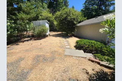 18635 Douglas, Applegate, CA 95703 - Photo 35