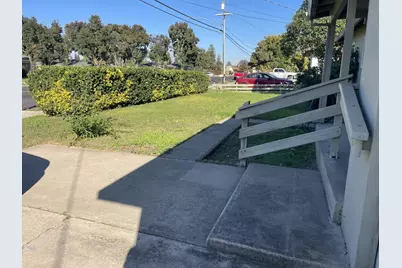 941 E E Street, Oakdale, CA 95361 - Photo 5