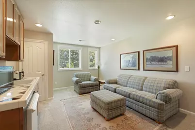 21649 N Des Moines Road, Acampo, CA 95220 - Photo 37