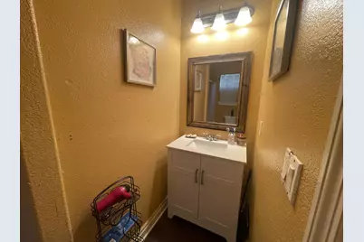 1224 E Lafayette Street, Stockton, CA 95205 - Photo 27