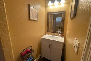 1224 E Lafayette St, Stockton, CA 95205 - Photo 27