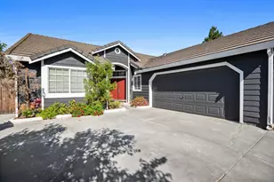 9204 Summer Pond Ct, Elk Grove, CA 95624 - Photo 1