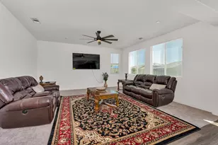 1856 Morro Ct, Los Banos, CA 93635 - Photo 17