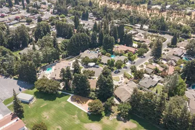 925 Scenic Court, Modesto, CA 95355 - Photo 57
