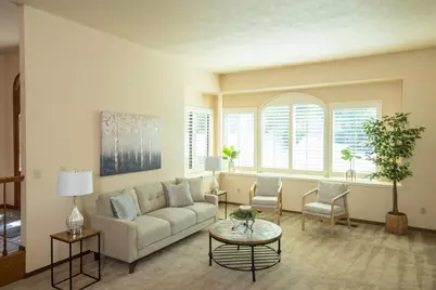 925 Scenic Court, Modesto, CA 95355 - Photo 9