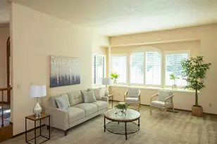 925 Scenic Ct, Modesto, CA 95355 - Photo 9