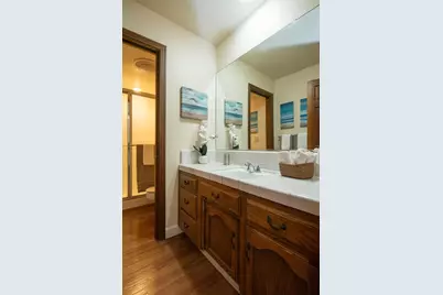 925 Scenic Court, Modesto, CA 95355 - Photo 35