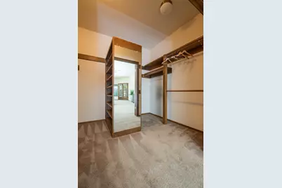 925 Scenic Court, Modesto, CA 95355 - Photo 39