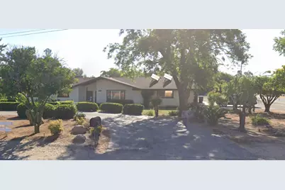 827 N Armstrong Avenue, Clovis, CA 93611 - Photo 1