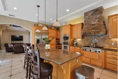 2575 Kensington Court, Turlock, CA 95382 - Photo 7