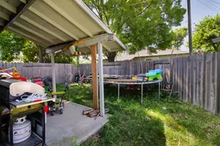 7320 Berna Way, Sacramento, CA 95823 - Photo 35