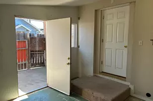 465 E Geary St, Stockton, CA 95204 - Photo 29