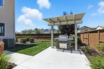 2001 Baker Place, Woodland, CA 95776 - Photo 19