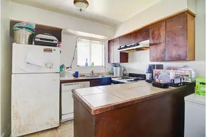 7325 Arleta Court, Sacramento, CA 95823 - Photo 7