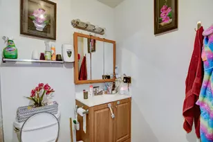 7325 Arleta Ct, Sacramento, CA 95823 - Photo 27