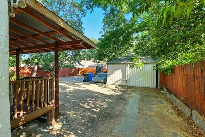 3225 12th Avenue, Sacramento, CA 95817 - Photo 23