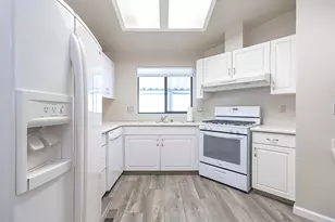 Held Dr, Modesto, CA 95355 - Photo 13