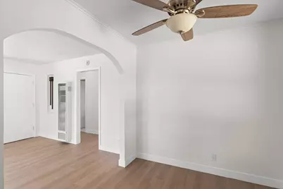 2327 E Acacia Street, Stockton, CA 95205 - Photo 25