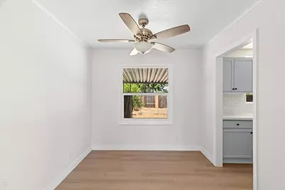 2327 E Acacia Street, Stockton, CA 95205 - Photo 19